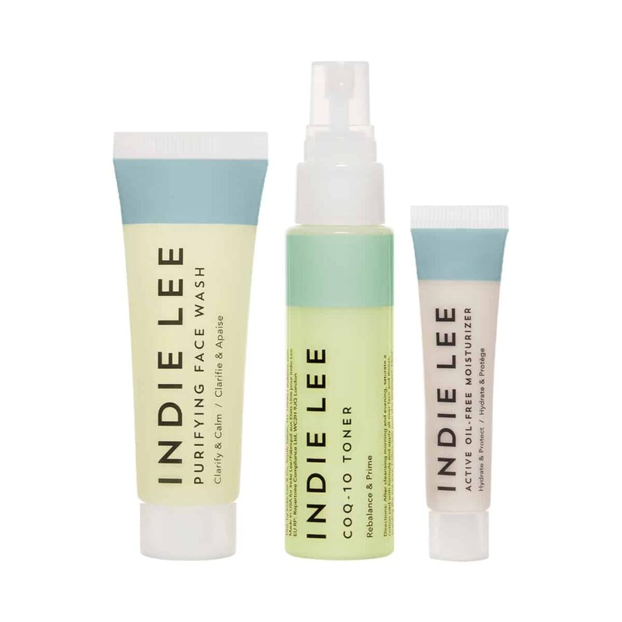 Indie Lee Clarity Kit contains travel size Purifying Face Wash, CoQ-10 Toner, and Active Oil-Free Moisturizer. This kit is ideal for normal, combination and oily skin.