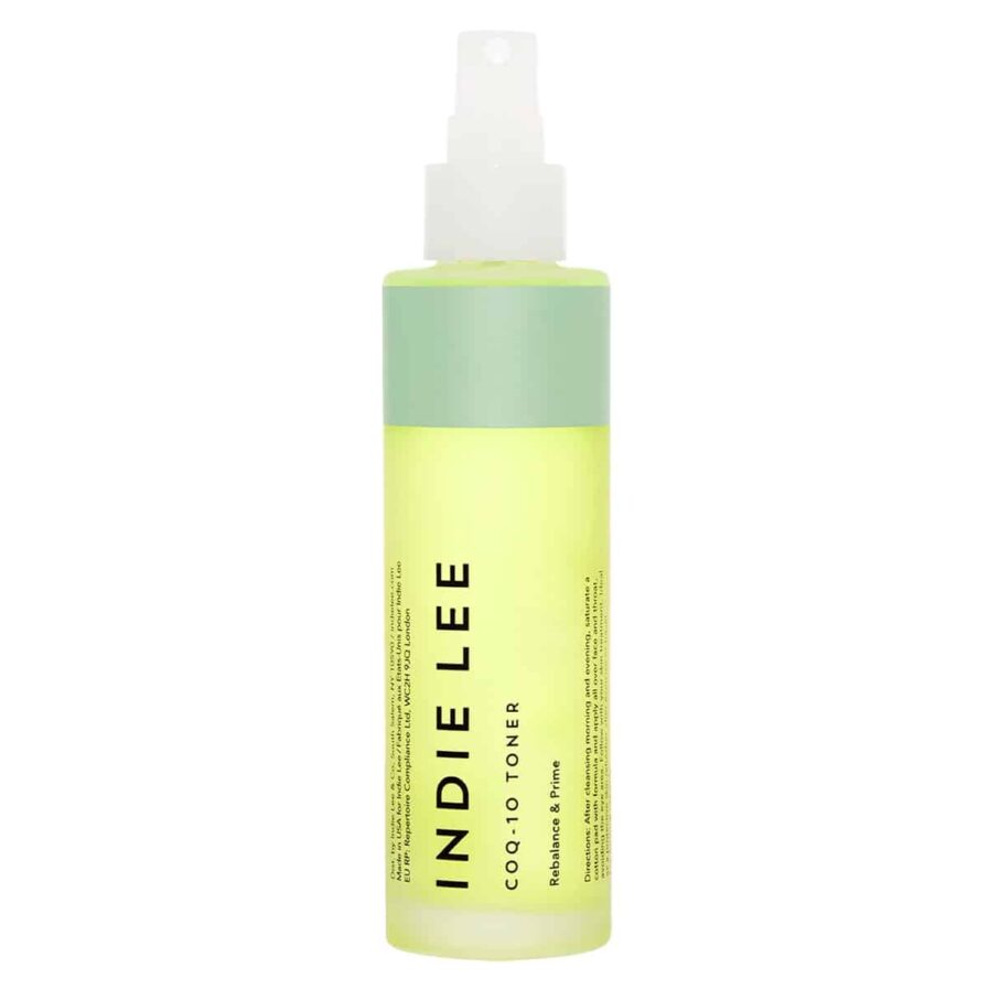Indie Lee CoQ-10 Toner is formulated with hyaluronic acid, Coenzyme Q-10 and plant extracts to hydrate and balance the skin, and give it a fresh, radiant appearance.