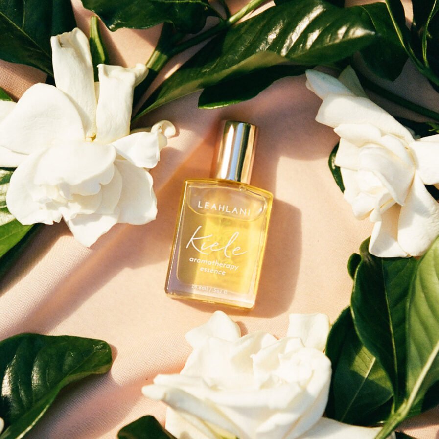 Leahlani Kiele Essence of Gardenia is a dreamy all natural perfume of fresh gardenia and citrus cut white florals.