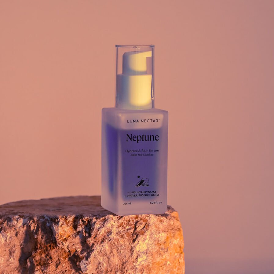 Luna Nectar Neptune Hydrate & Blur Serum, hyaluronc acid serum with skin perfecting matte finish